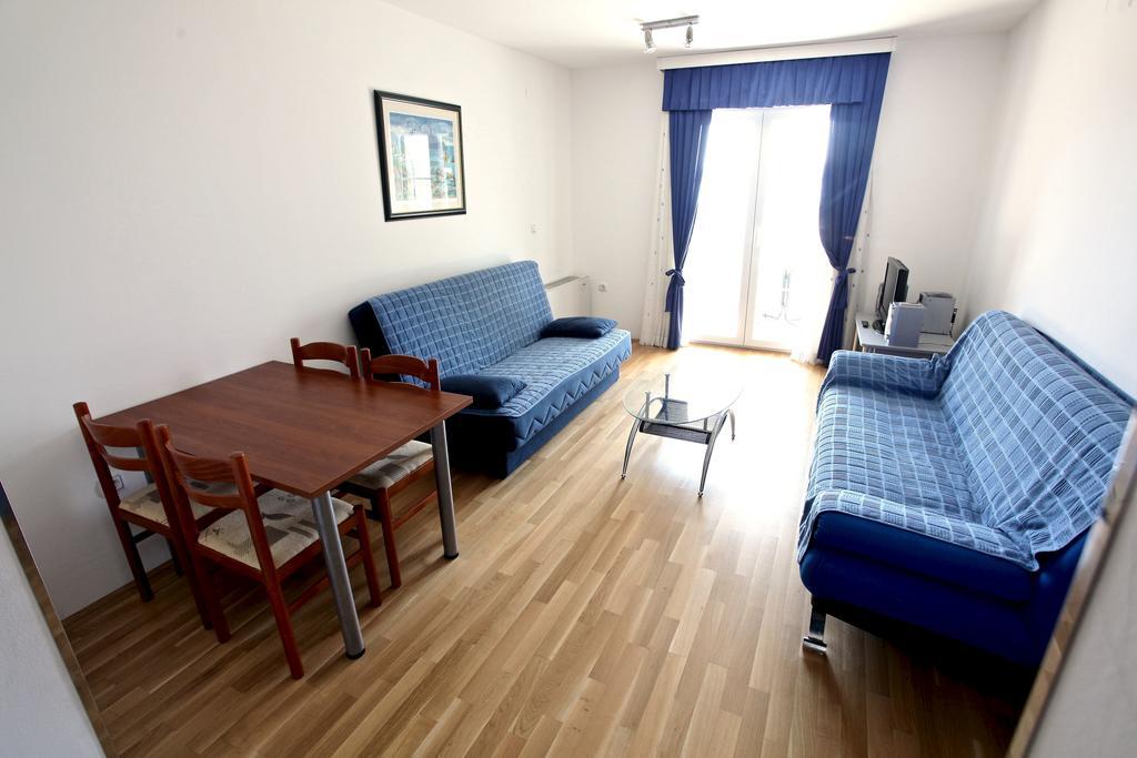 Vila Smirna Sveti Filip i Jakov Habitación foto